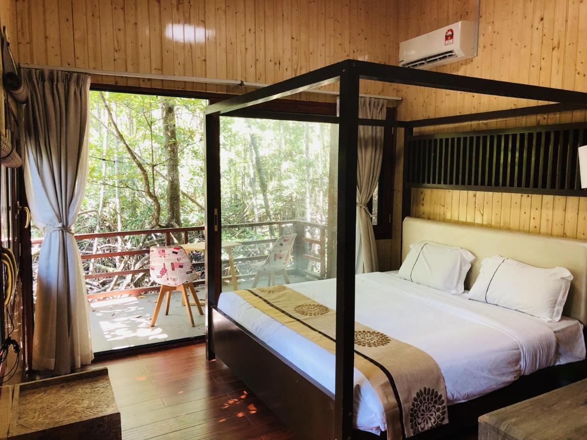 Gayang Friendly Water House Homestay Кота-Кинабалу Экстерьер фото